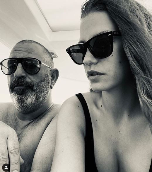 Serenay Sarıkaya ile mesajları ifşa etti! Cem Yılmaz kızacak - Resim: 2