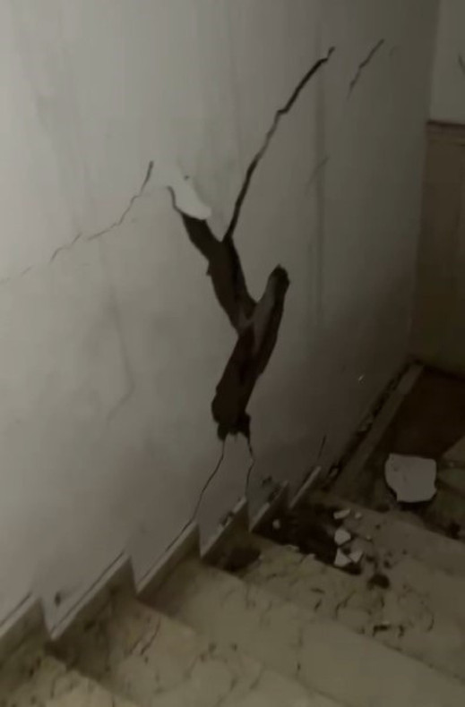 İlk depremde bu hale geldi ikinci depremde yerle bir oldu! Korkunç görüntü - Resim: 0