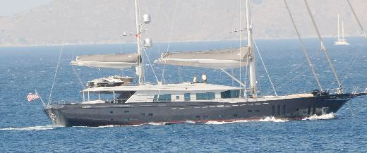 7 milyon Euro'luk aşk teknesi denize indi! - Resim: 2