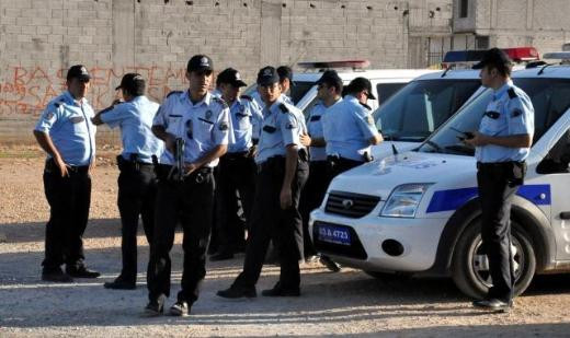 Polis Suriyeliler'i tek tek saydı - Resim: 4