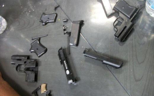 Bisküvi kolilerinden Türk silahları çıktı - Resim: 3