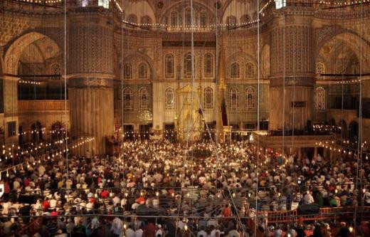 Kadir Gecesi'nde camiler doldu taştı - Resim: 4