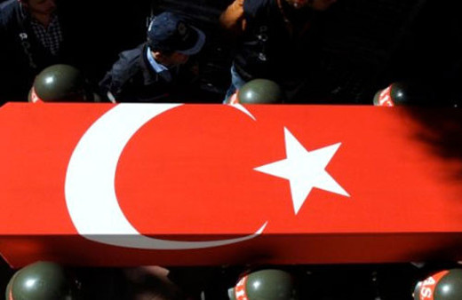 Diyarbakır'da polis şehit oldu