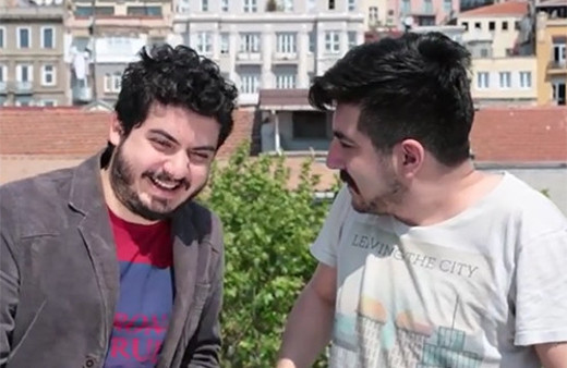 Hayattan bezdiren 10 cıvık arkadaş şakası