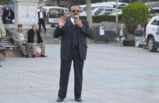 En kalabalık mitingini yaptı