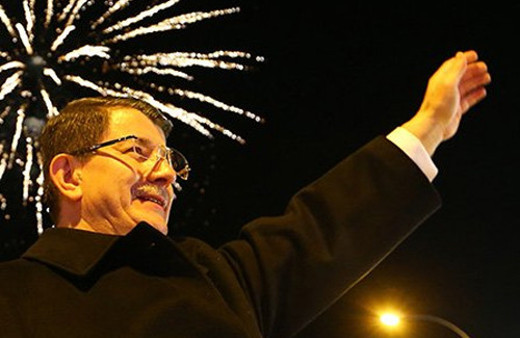 İşte Davutoğlu'nun balkon konuşması