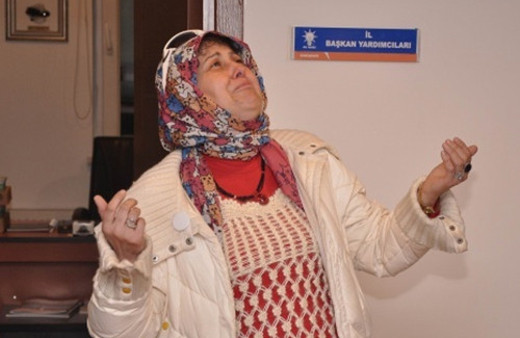 Sevinçten önce ağladı, sonra oynadı!