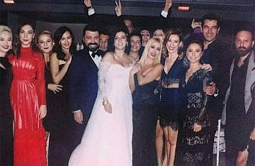 Bülent Emrah Parlak ile Burcu Gönder dünya evine girdi