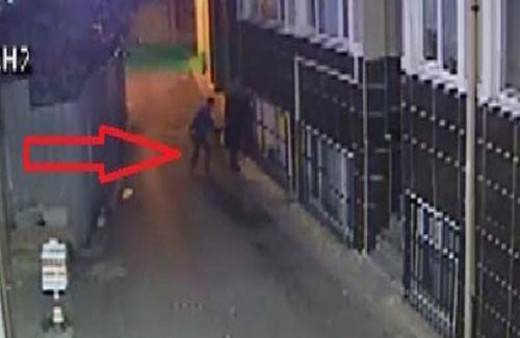 Fatih'teki kapkaç anı kamerada!