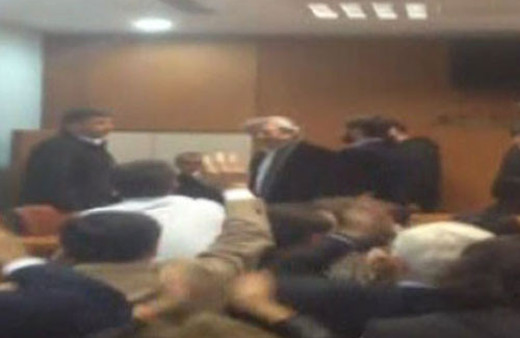 Can Dündar ve Erdem Gül 'ün tutuklanma anı