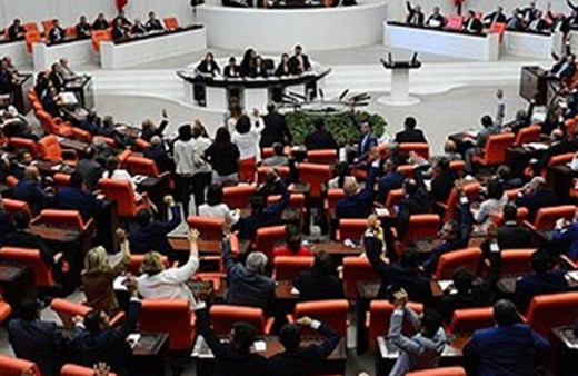 Meclis'teki 'oda kavgasına' kura çözümü