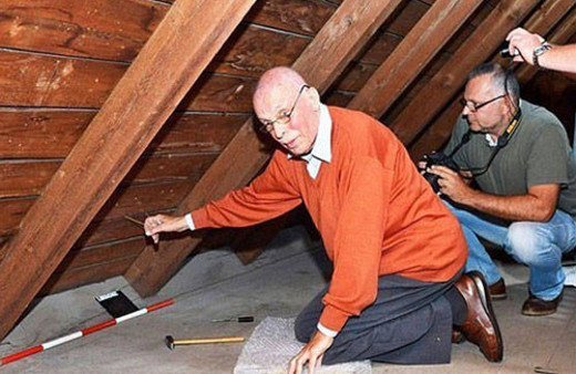 70 yıllık sır! Tavandaki ipi çekti ve... 