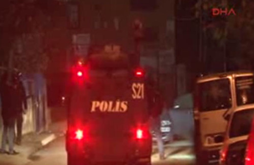 Diyarbakır’da polis karakoluna bombalı saldırı