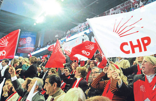 CHP'de Parti Meclisi'nde şok istifa