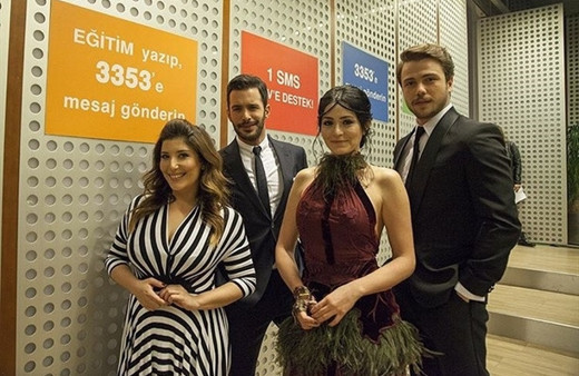 Yıldızlar çocuklar için bir araya geldi