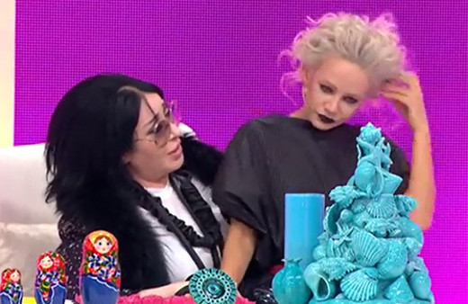 Ayşenur Balcı, Nur Yerlitaş'ı kıskandı; ağlamaya başladı!