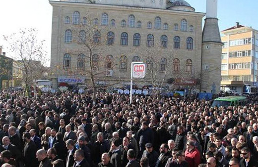 'Oflu İsmail' son yolculuğuna uğurlandı!