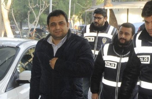 Paralel yapı operasyonu eski rektör gözaltında