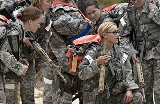 ABD ordusunda kadın askerler için flaş karar