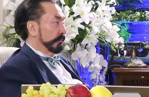 Adnan Hoca'nın kanalını açanlar şaştı kaldı!