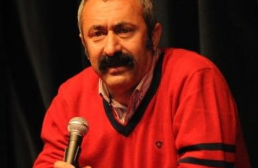 Komünist başkandan şaşırtan karar!