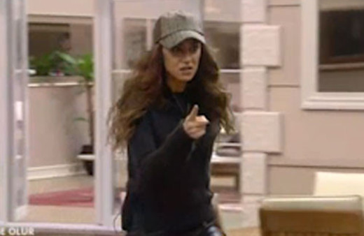 Kısmetse Olur'da Melis şoku! Çok fena patladı