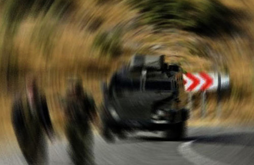 Van'da zıhlı araca bombalı saldırı!