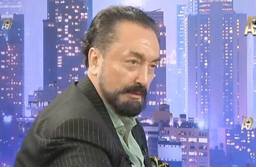 Bakın Adnan Oktar neden hiç evlenmemiş!