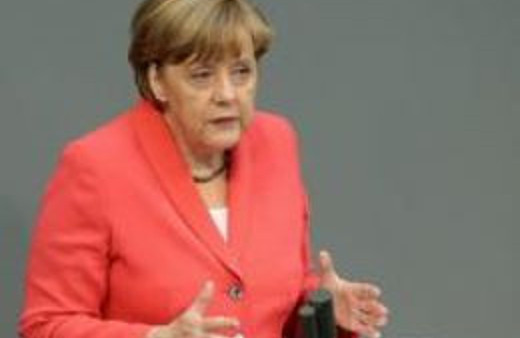 Ünlülerden Merkel’e Türkiye mektubu