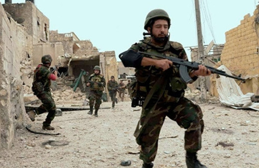 Esad güçleri bir ilçeyi daha ele geçirdi