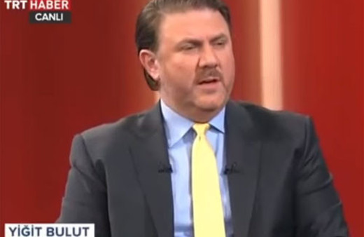 Yiğit Bulut, Etyen Mahçupyan'a fena saydırdı