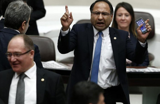 HDP'nin Nazi benzetmesi Meclis'i gerdi