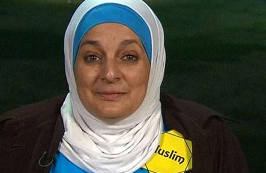 Trump’ı protesto eden başörtülü kadın dışarı atıldı