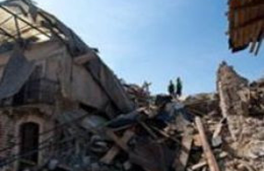 İtalya'da çok şiddetli deprem son dakika haberleri korkutucu