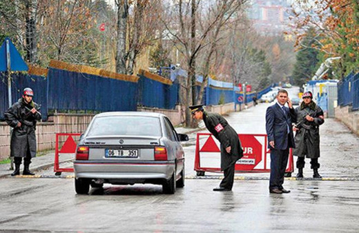 Kozmik oda kumpası ihbarın yapıldığı gün Arınç...