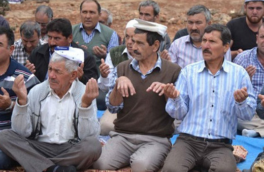 Yağmur duasına çıkan köylülere sürpriz!