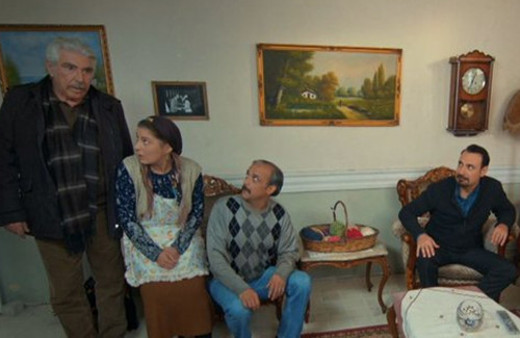 Gülümse Yeter 18. bölüm fragmanı Hasan'a olay talip!