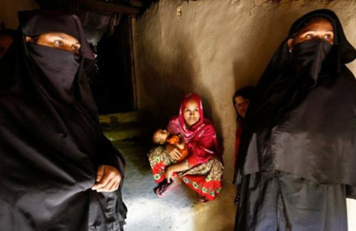 Binlerce müslümanı orada diri diri yaktılar!