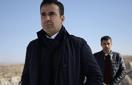 Aşk ve Mavi 4. yeni bölüm fragmanında Cemal ihbar ediliyor