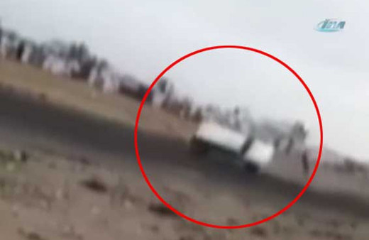 Otomobilden böyle uçtular