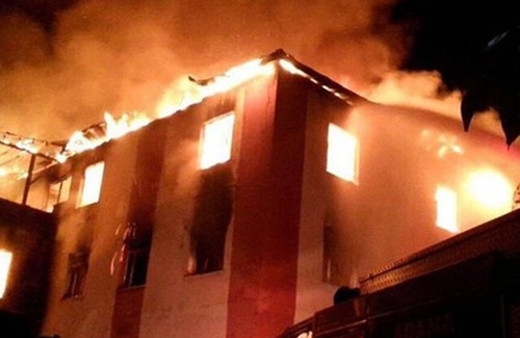 Adana Belediye Başkanı yangın sorusuna kızdı