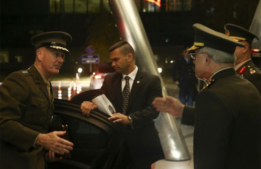 Hulusi Akar ABD'li mevkidaşı ile görüştü