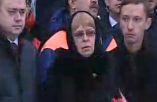 Rus Büyükelçiye veda! Eşi ve çocuğu da orada