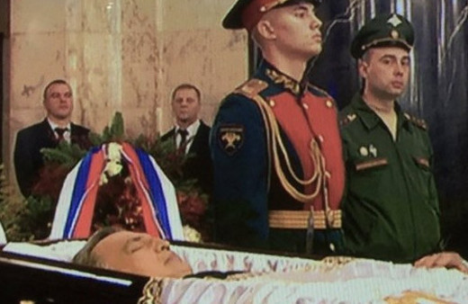 Rus Büyükelçi Andrey Karlov'a son veda eşi ve Putin...