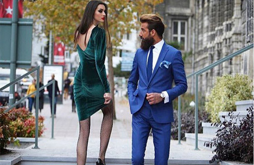 Ünal Taylı tanıdık çıktı bakın gerçekte kimdir? 