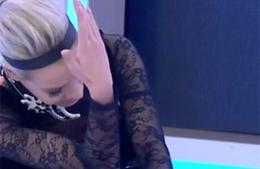 Öykü Serter'den herkesi şoke eden hareket!