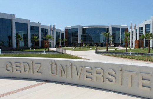 FETÖ'nün Gediz Üniversitesi'nin çatısından bakın ne çıktı?