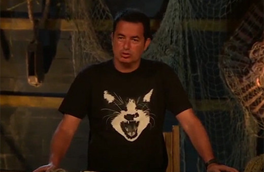 Acun Ilıcalı, Survivor'un yeni kurallarını ada konseyinde açıkladı!