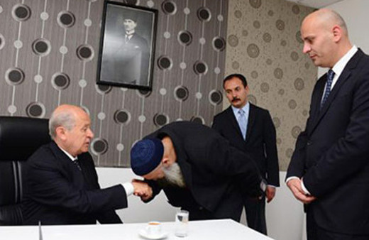 Bahçeli'ye demediğini bırakmadı!