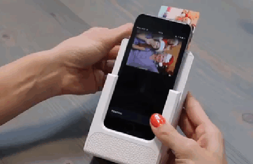 Anında fotoğraf basan telefon kılıfı!